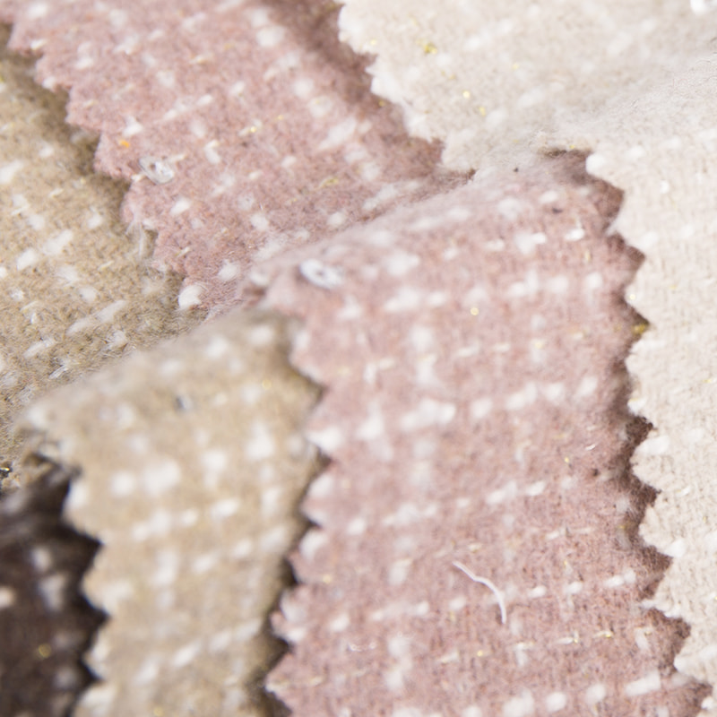 Karirana tkanina od tvida sa šljokicama 2203