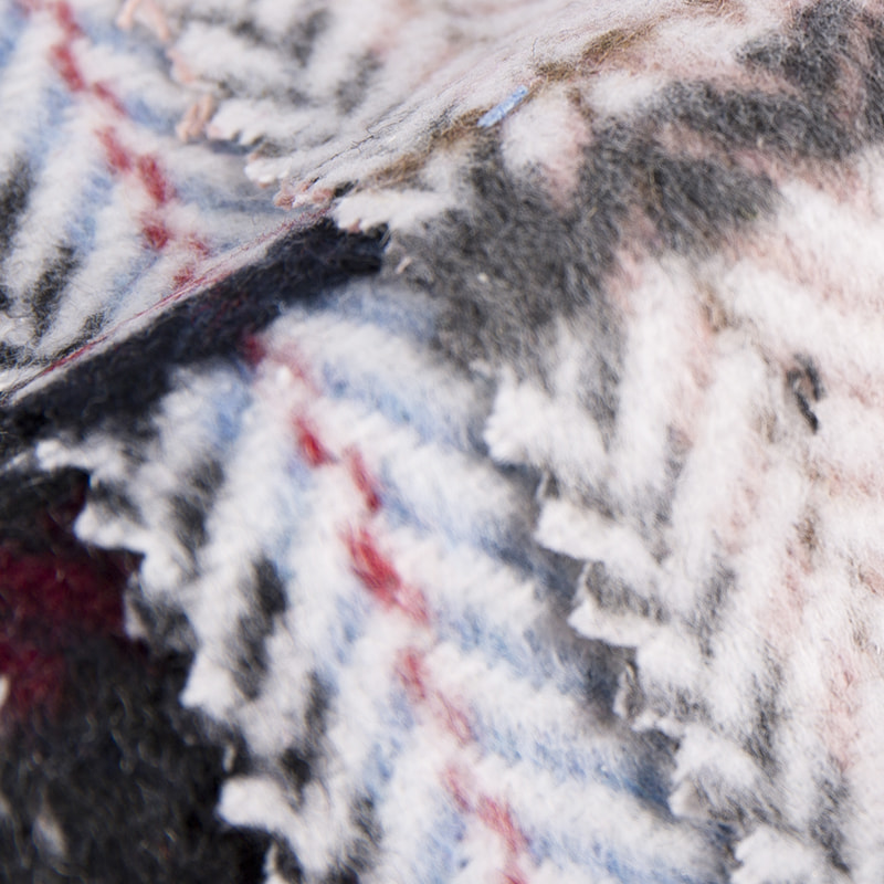 Vunena riblja kost, karirani žakard, četkana tkanina od tvida 2424