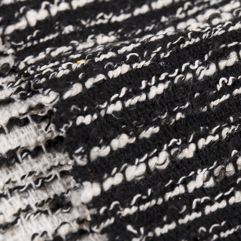 Poliesterska tkanina od tvida s reljefnim vodoravnim prugama 3178